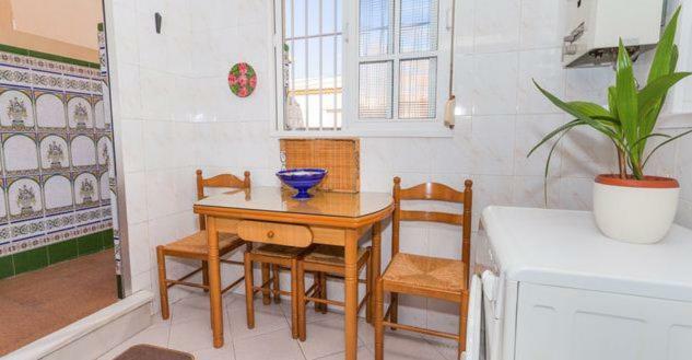 Apartamento Villa De Rota - Vista Mar, 135M2, Terraza, Sat Tv Y Mas 外观 照片