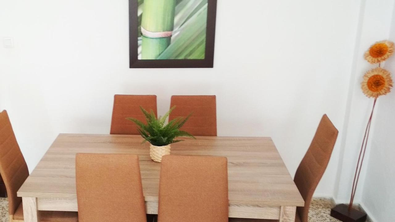 Apartamento Villa De Rota - Vista Mar, 135M2, Terraza, Sat Tv Y Mas 外观 照片