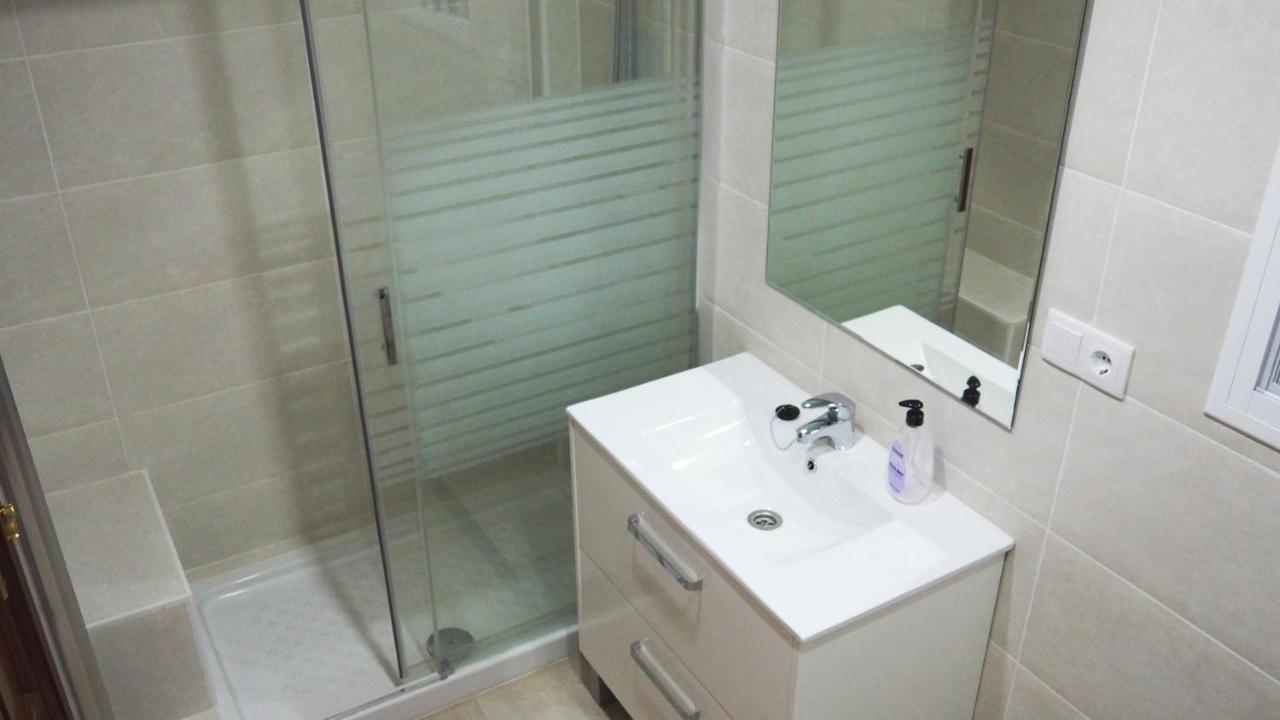 Apartamento Villa De Rota - Vista Mar, 135M2, Terraza, Sat Tv Y Mas 外观 照片